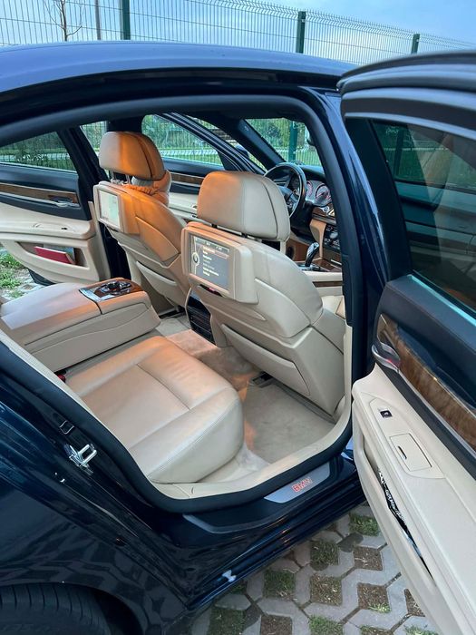 BMW SERIA 7  /     730 D    / 200k km REALI !!!