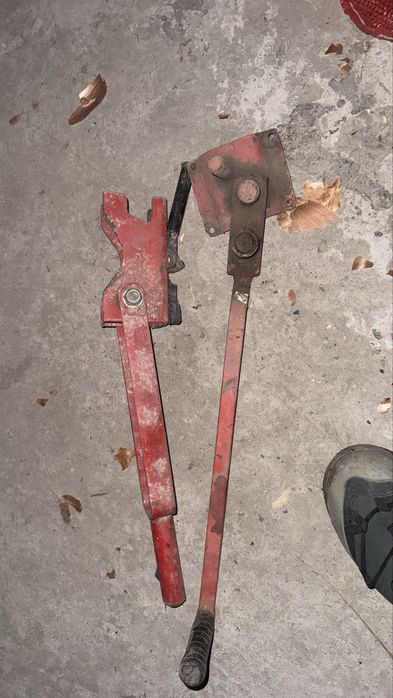 Продаю насос и  гибку арматуры