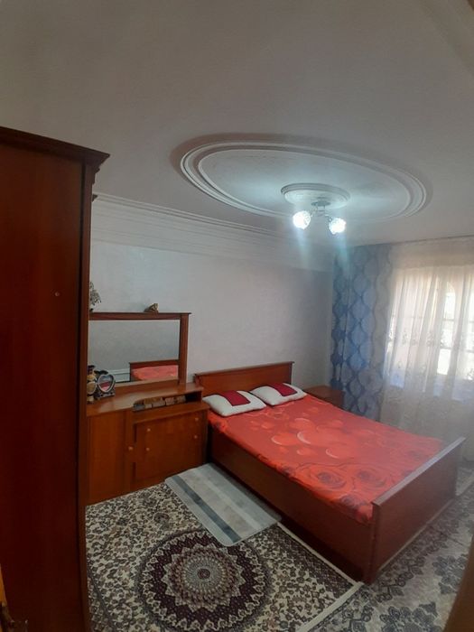 Кунлик квартира Регистонда