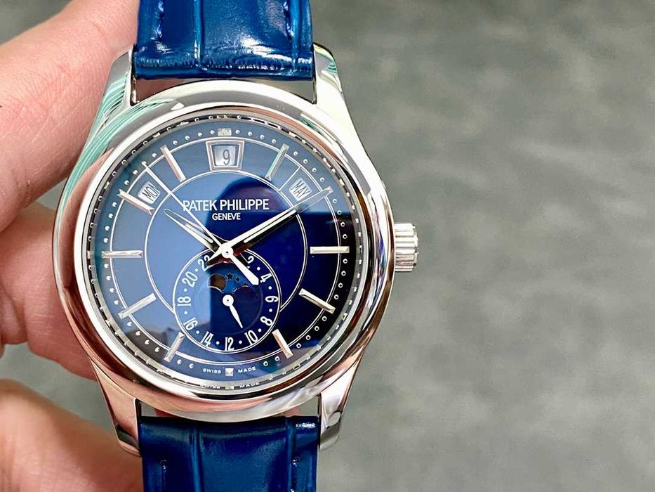 Автоматичен мъжки часовник Patek Philippe Annual Calendar 5205G-013