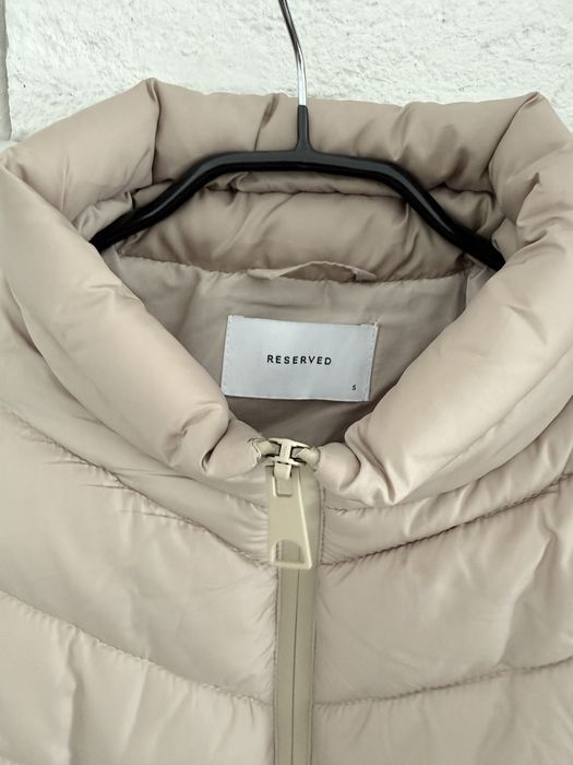 Reserved преходно яке размер S