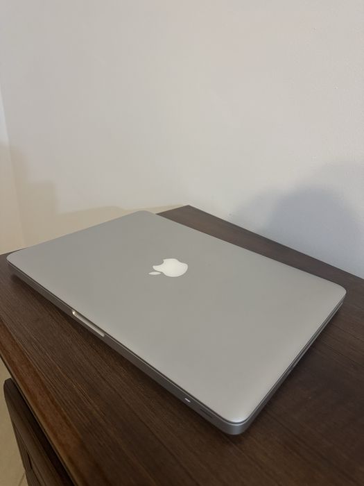 Macbook pro (Mid 2012)