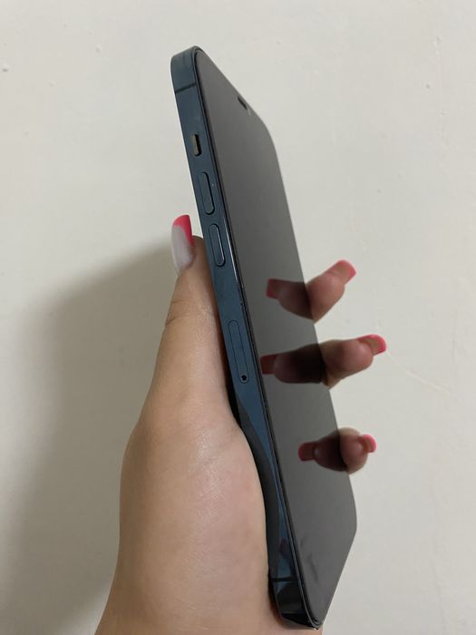 Продам iphone 12 pro max