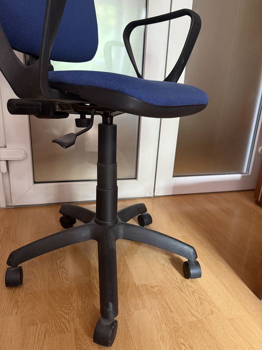 Scaun rotativ birou