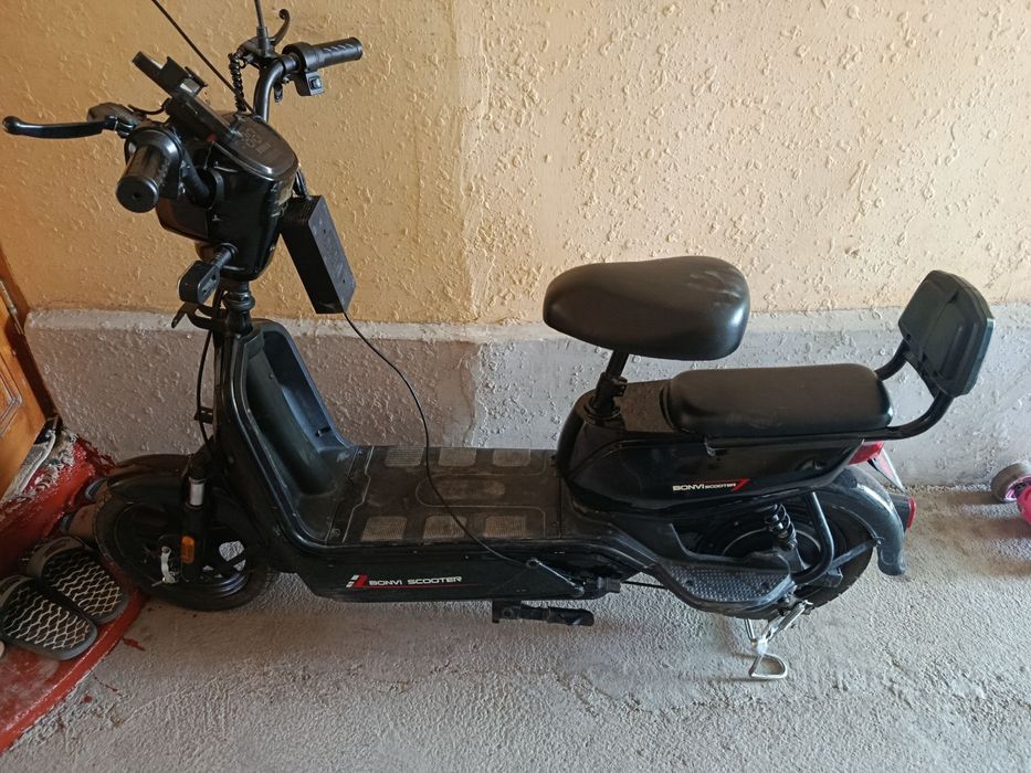 Elektr skuter sotiladi