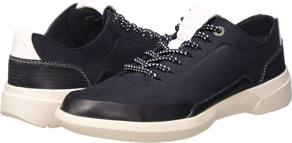 Чисто нови дамски обувки Kickers