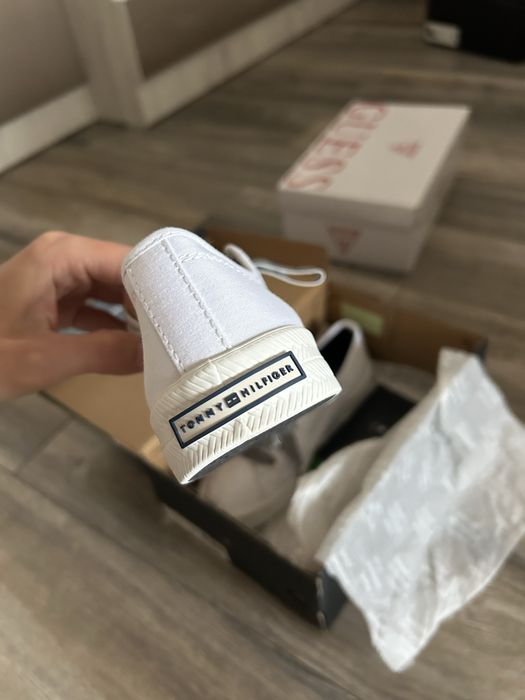 Tommy Hilfiger кецове