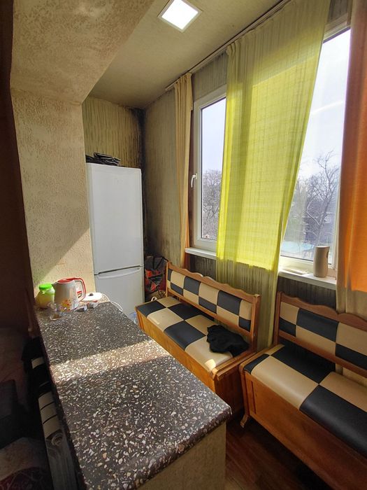 Продаю 1/4/4ДУБОВАЯ, кирпич