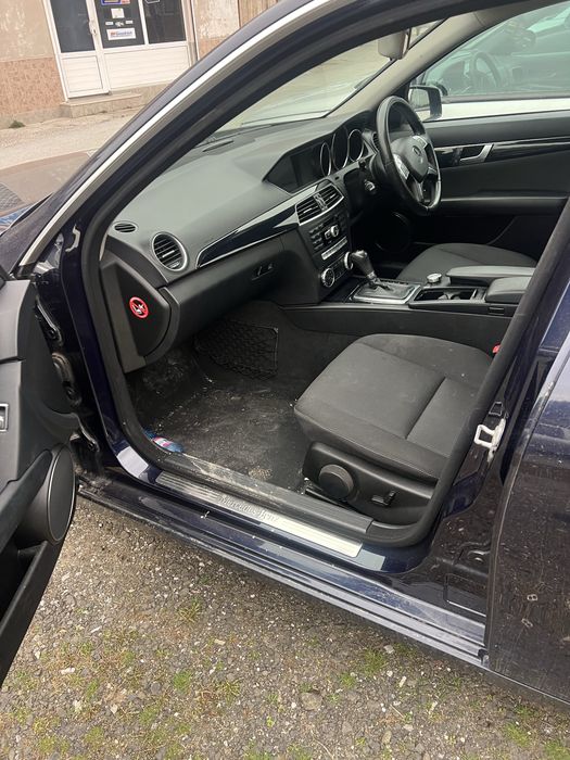 Mercedes c200 136