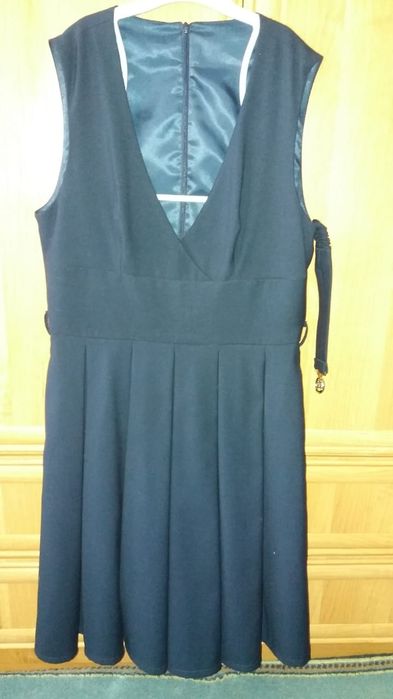 Сарафан школьницы,качественный