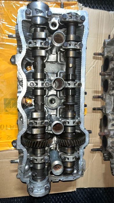 Галовка на камри 10