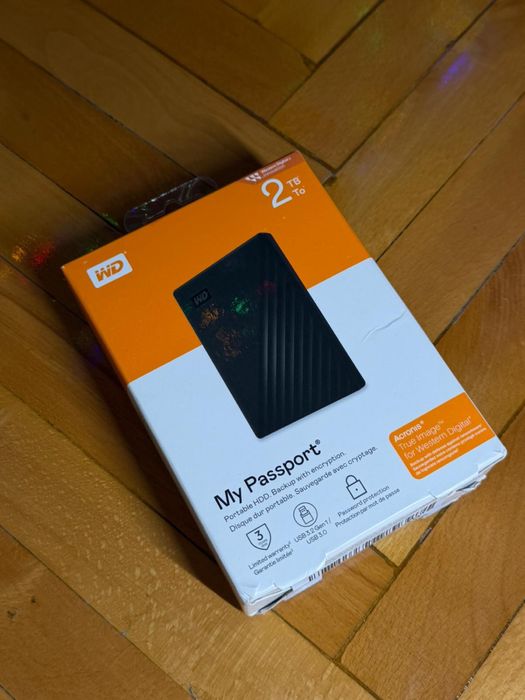 HDD Extern My Passport - 2 TB Memorie / SIGILAT