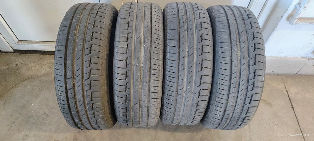 Anvelope Vară 205/60/R16 4 bucati. 200 lei bucata.