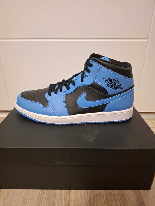 Jordan 1 Mid University Blue