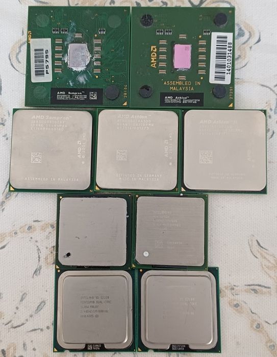 Lot 9 procesoare Intel Pentium Celeron AMD Sempron Athlon