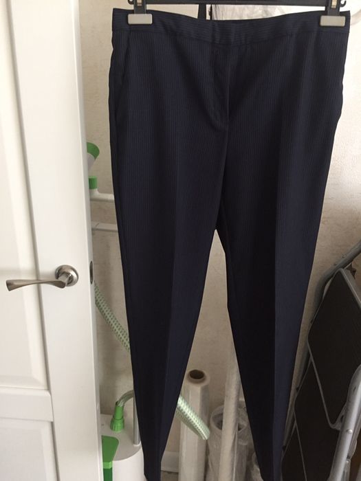 Костюм брючный женский