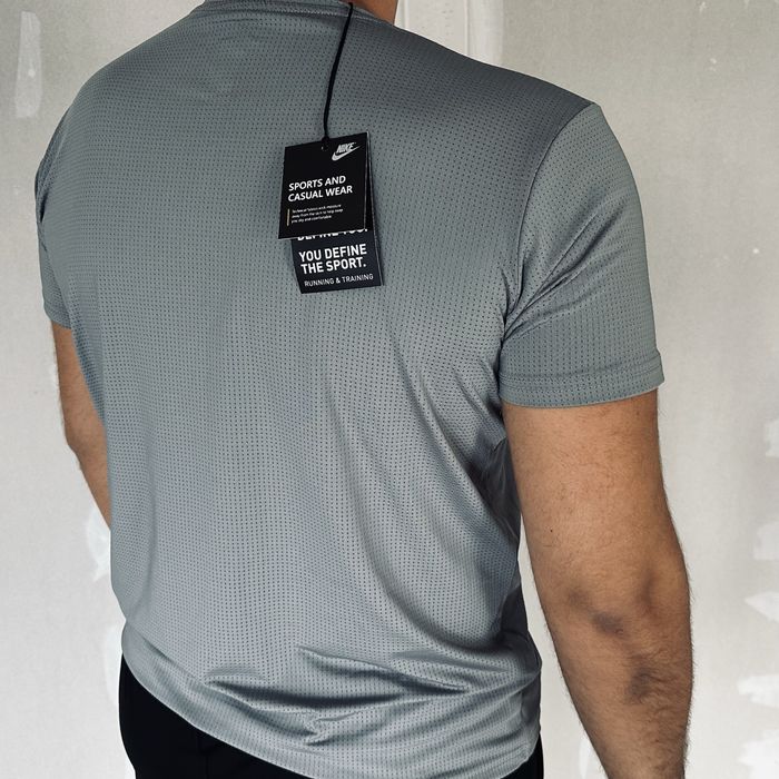 Nike Тениски L/Xl - С ЕТИКЕТИТЕ