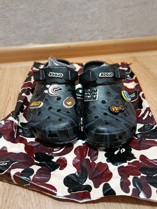 Crocs x Bape (джибитсы в подарок)