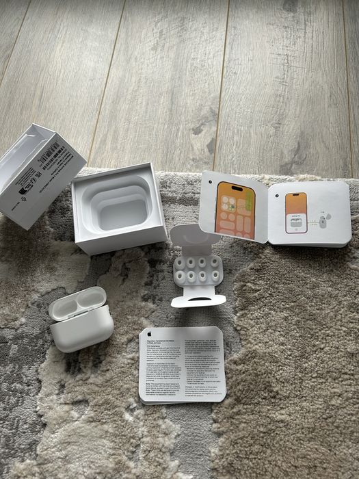 Căști wireless premium \ Stare excelentă \ Set Complet