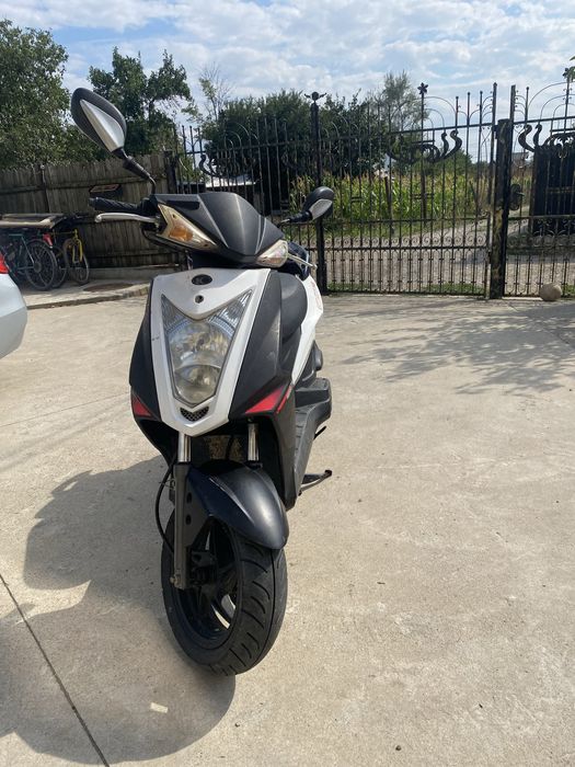Scuter Kymco Agility RS 50cc