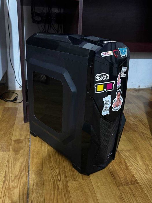 ПРОДАЕТСЯ СРОЧНО! Компьютерный блок(средние и высокие настройки игр)