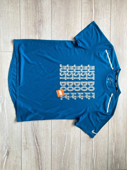 Найк Nike Running Breathe Rise 365 Dri Fit мъжка тениска размер М