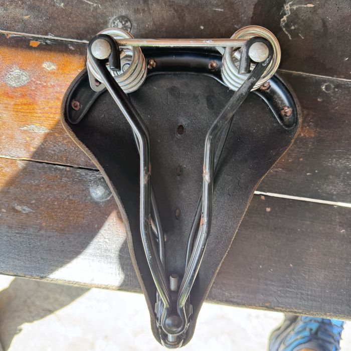 Седалка Brooks B66