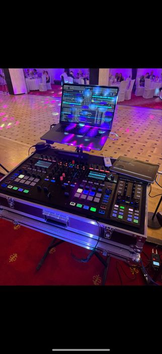 Traktor S8 X1 Mk2 si flightcase dedicat setup DJ Consola