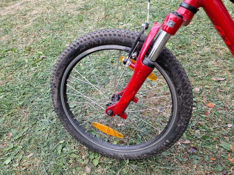 Bicicleta copii 6 9 ani Specialized Hotrock 20