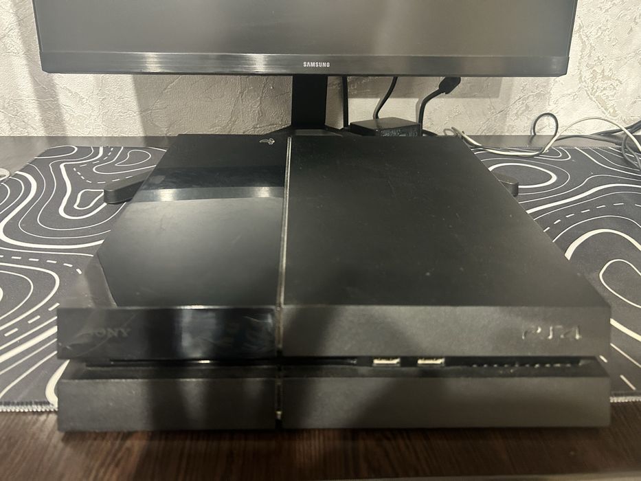 Sony ps4 fat 1tb