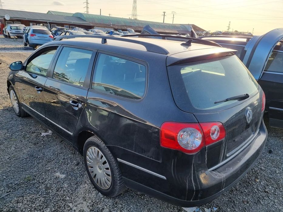 Dezmembram VW Passat B6, an 2010, 2.0 TDI cod CBAB, cutie DSG