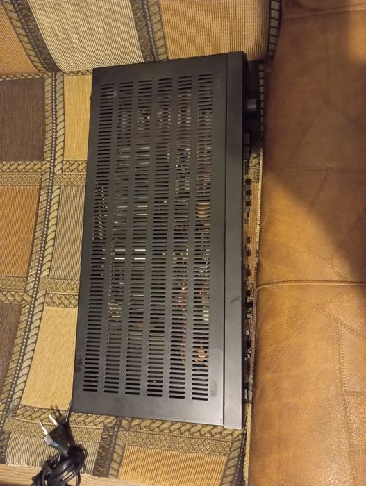 Amplificator UHER