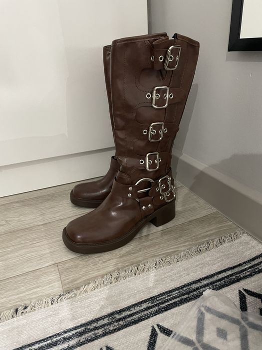 Сапоги женские