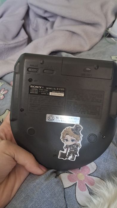 Sony CD-Walkman D-E525