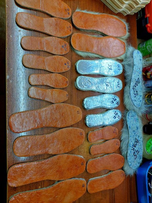 Стельки из натурального меха.