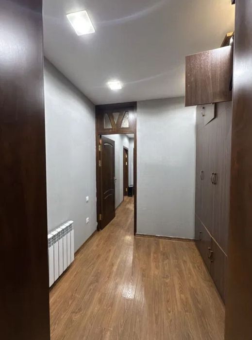 Сдается в аренду офис | Первая линия (AX)