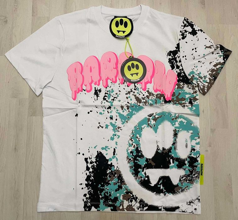 Нови мъжки тениски на BARROW в черно и бяло