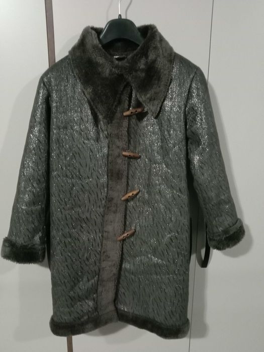 Продаются куртки тёплые для девочек 8-12 лет