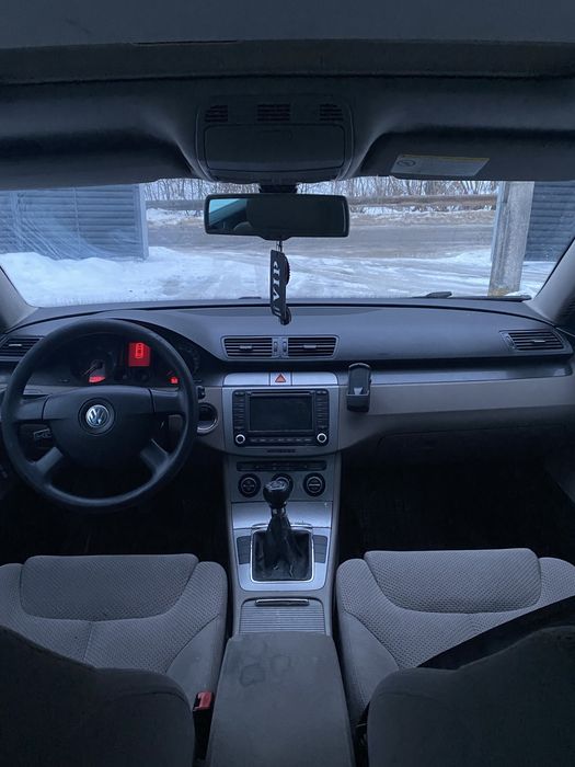 Vând Passat B6 2.0 TDI