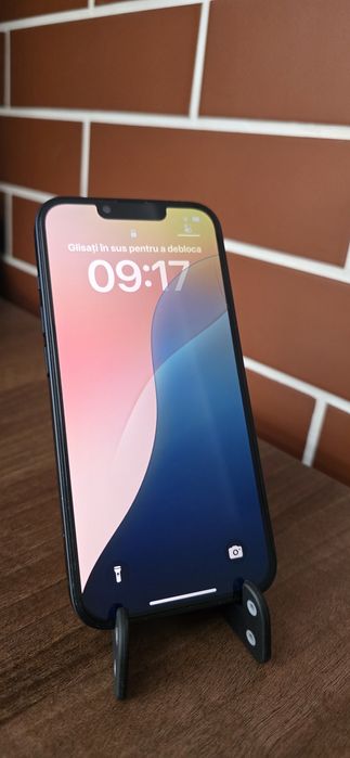 iPhone 14  arata 10/10