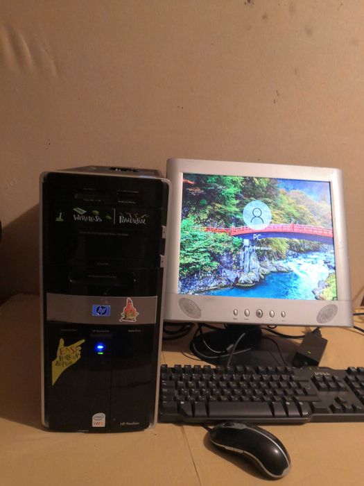 Настолен компютър HP