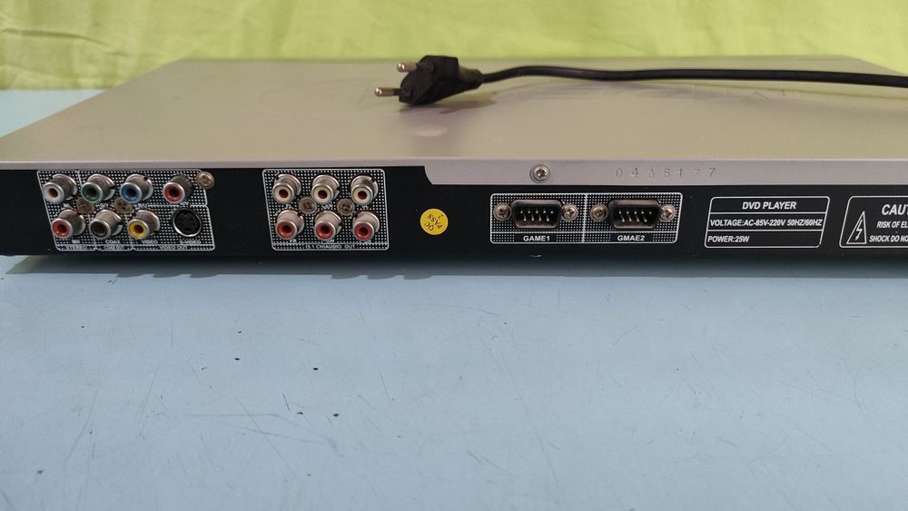 Продам dvd на запчасти