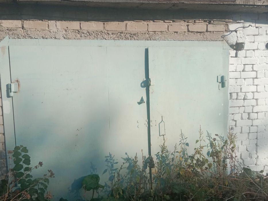 Гараж в аренду .