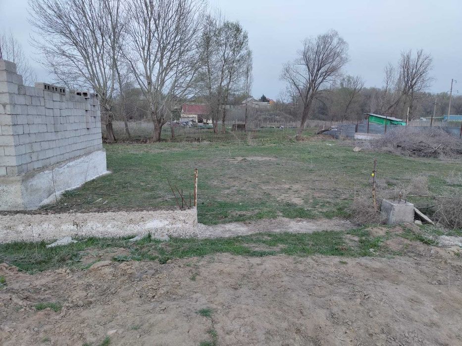 Участок 10 сот в хорошем месте