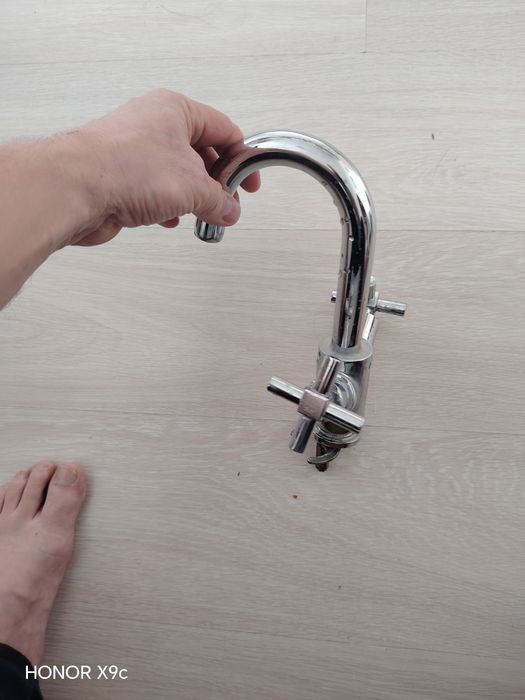 Продам смеситель отличного качества