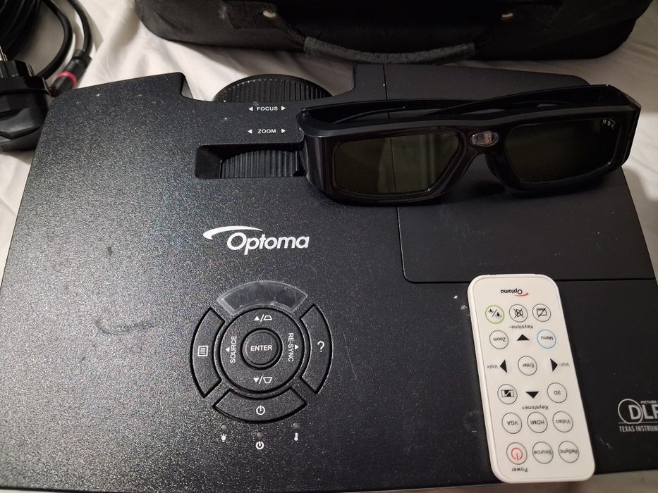 Proiector 3D Optoma H182X