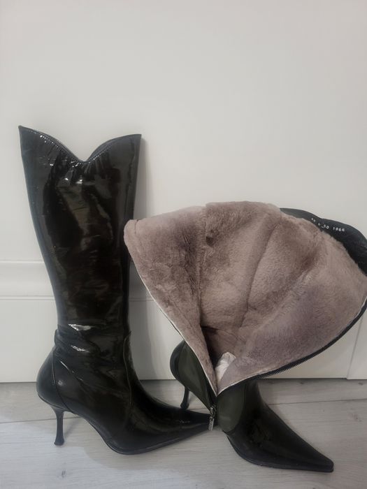 Сапоги женские зимние.