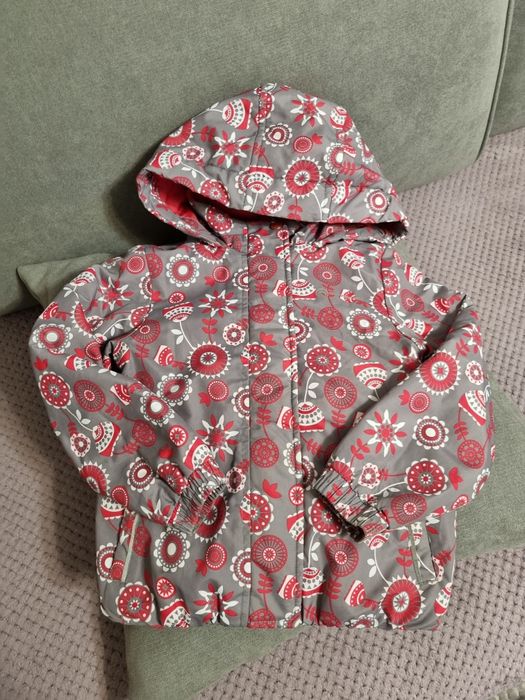 Куртка на девочку