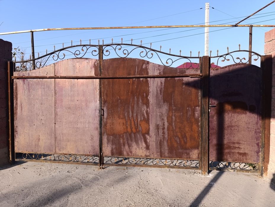 Варота бу размер 5.40*2.5