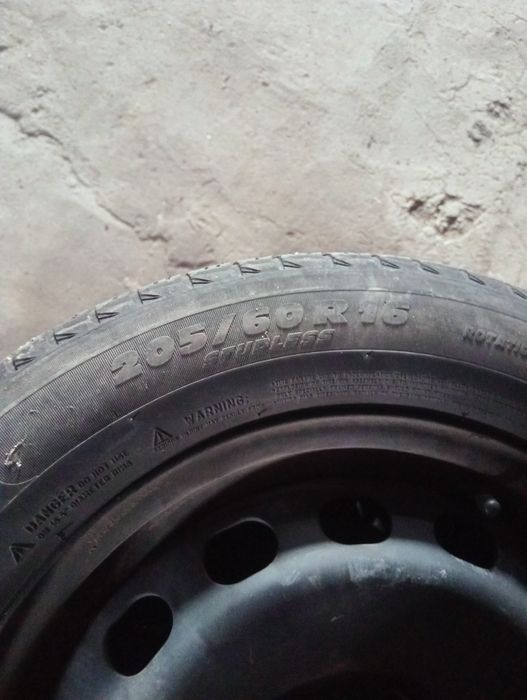 продам шин на Ауди 100